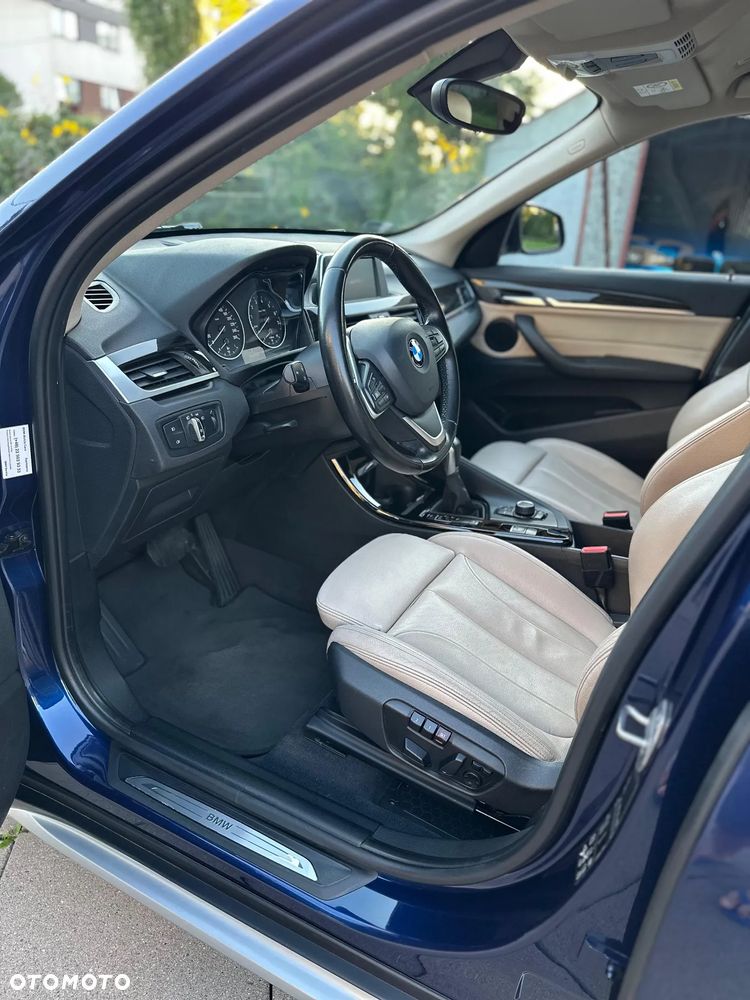 BMW X1 xDrive20i GPF xLine - 8