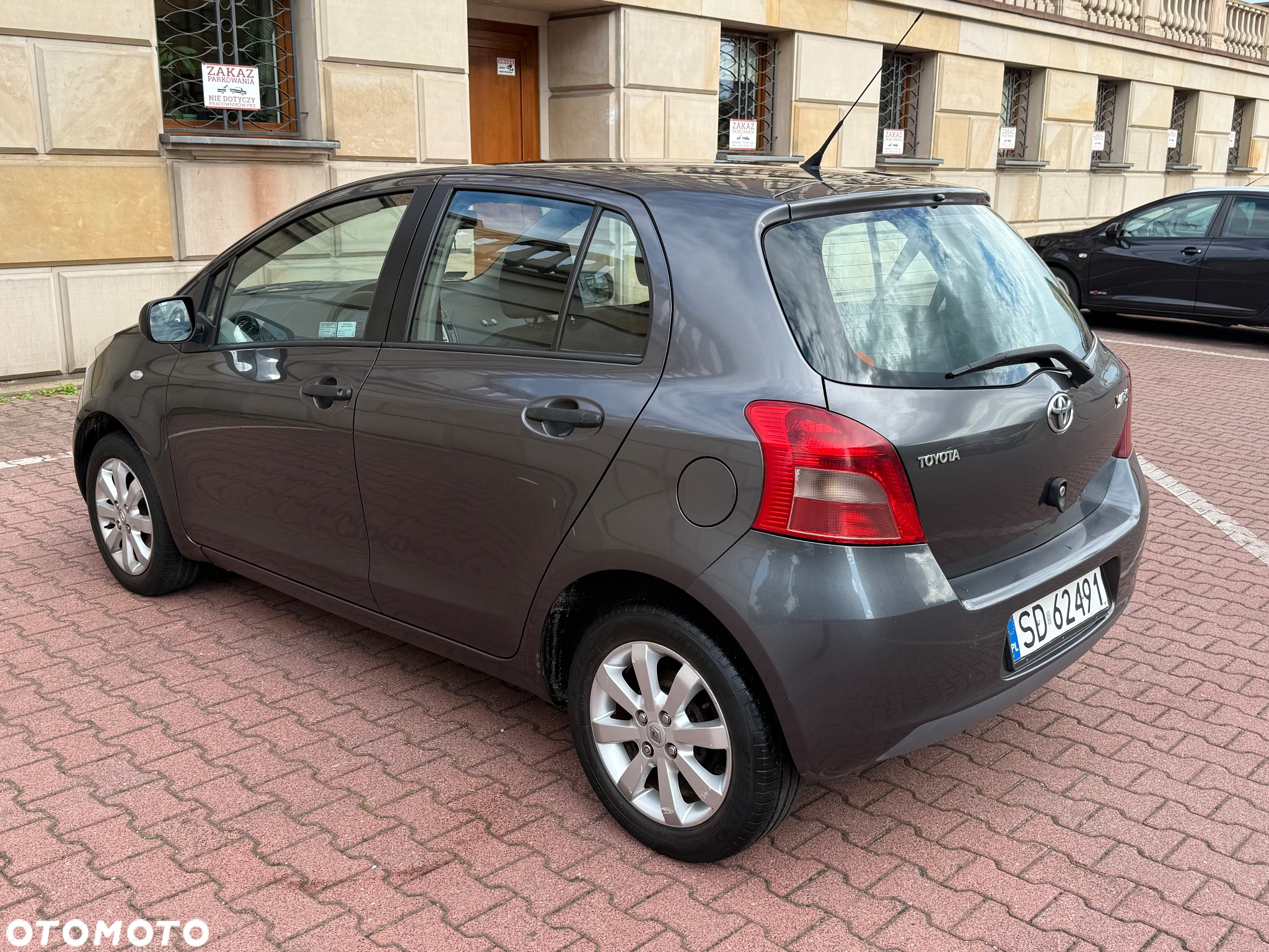 Toyota Yaris 1.3 Luna A/C - 17