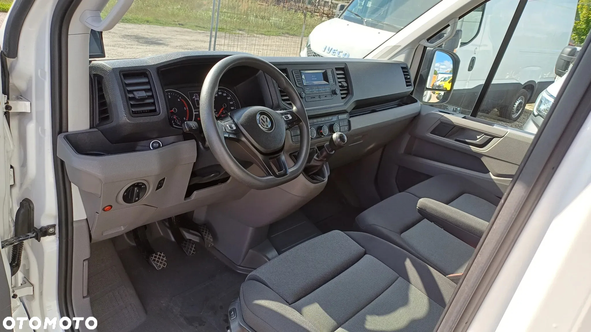 Volkswagen Crafter  Baza Na  Kampera  Koniowóz Kontener Bardzo Dobry stan - 6