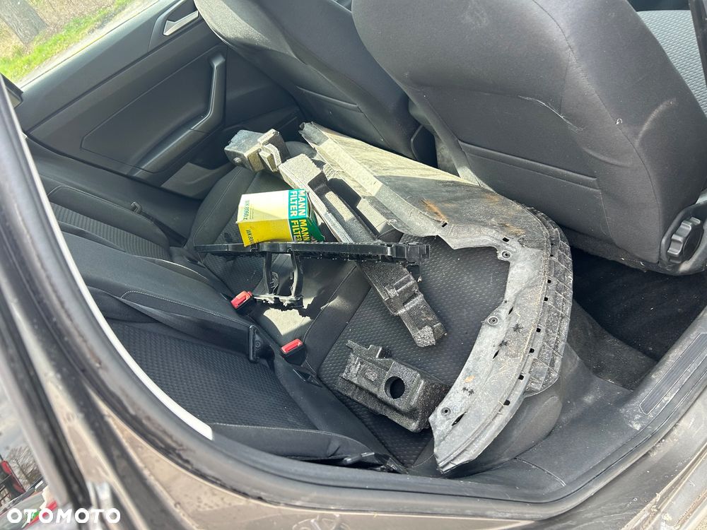 Volkswagen Polo - 14