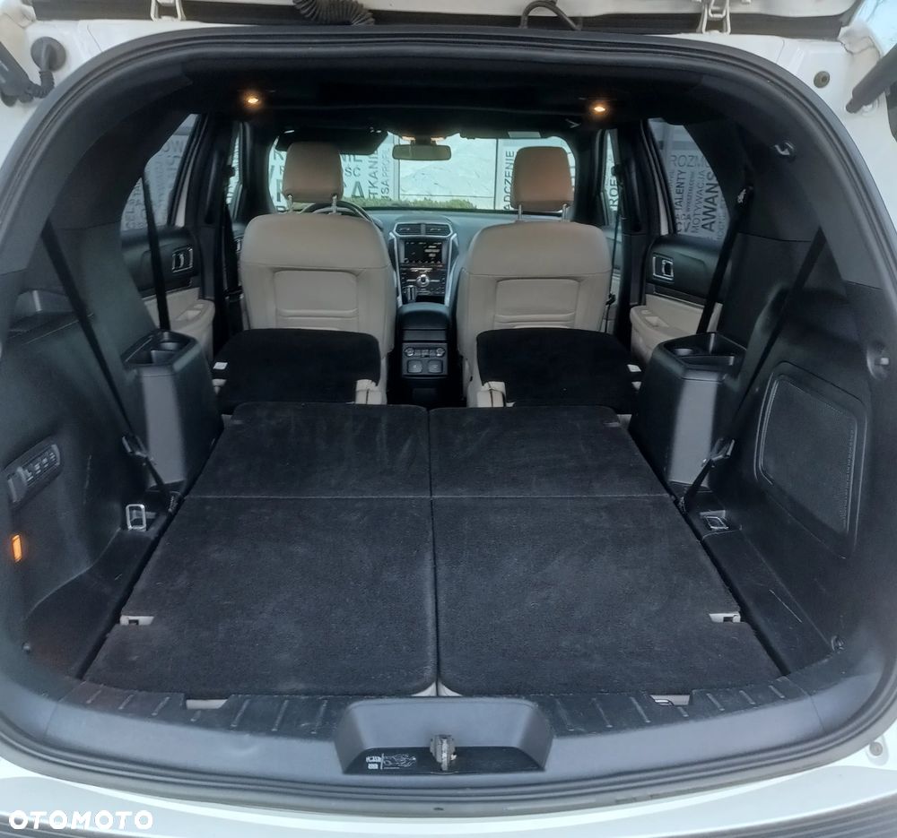 Ford Explorer - 14