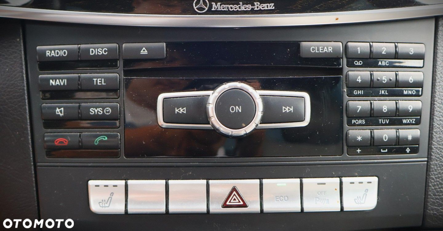 Mercedes-Benz Klasa E - 23