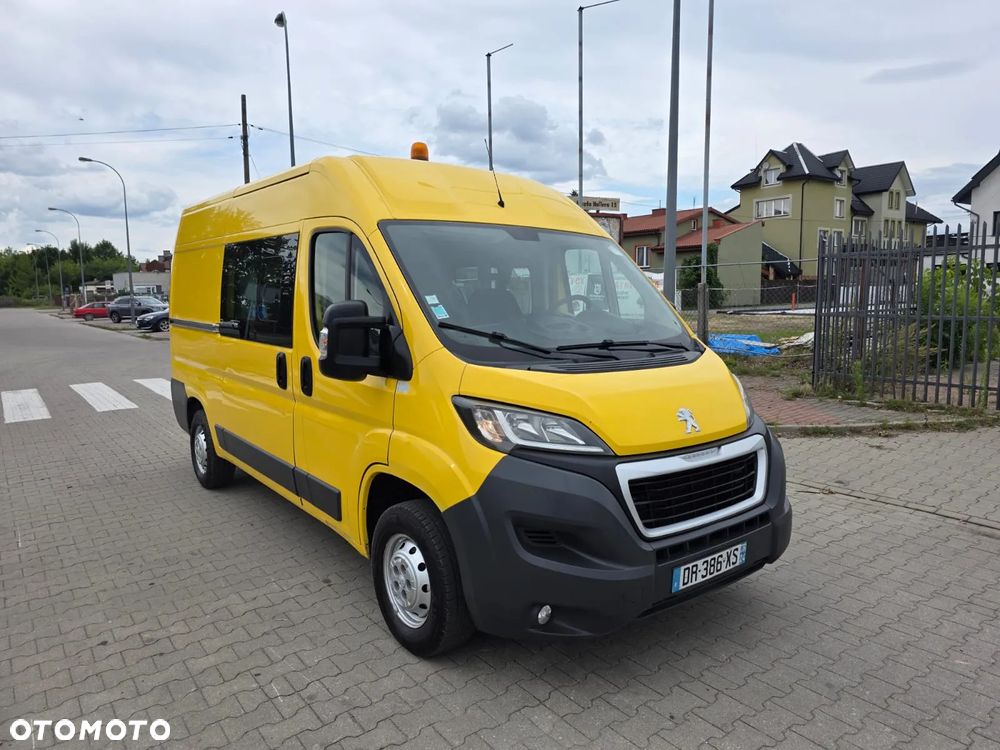 Peugeot Boxer Brygadówka (7-Osobowy) - 3