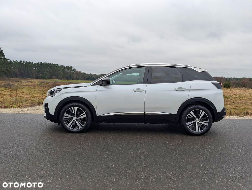 Peugeot 3008 PureTech 130 Stop & Start GPF Allure - 4