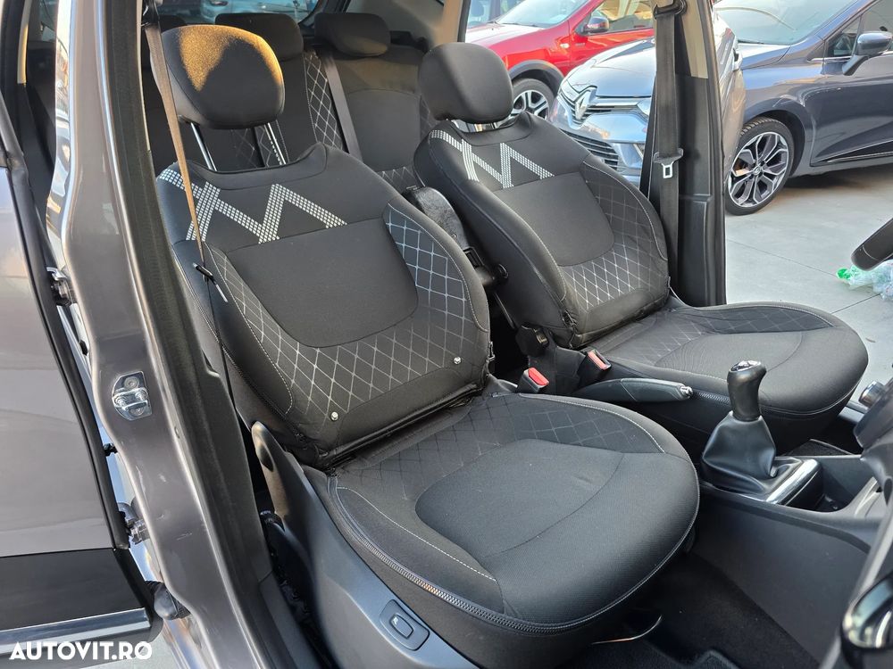 Renault Captur (ENERGY) TCe 90 INTENS - 22