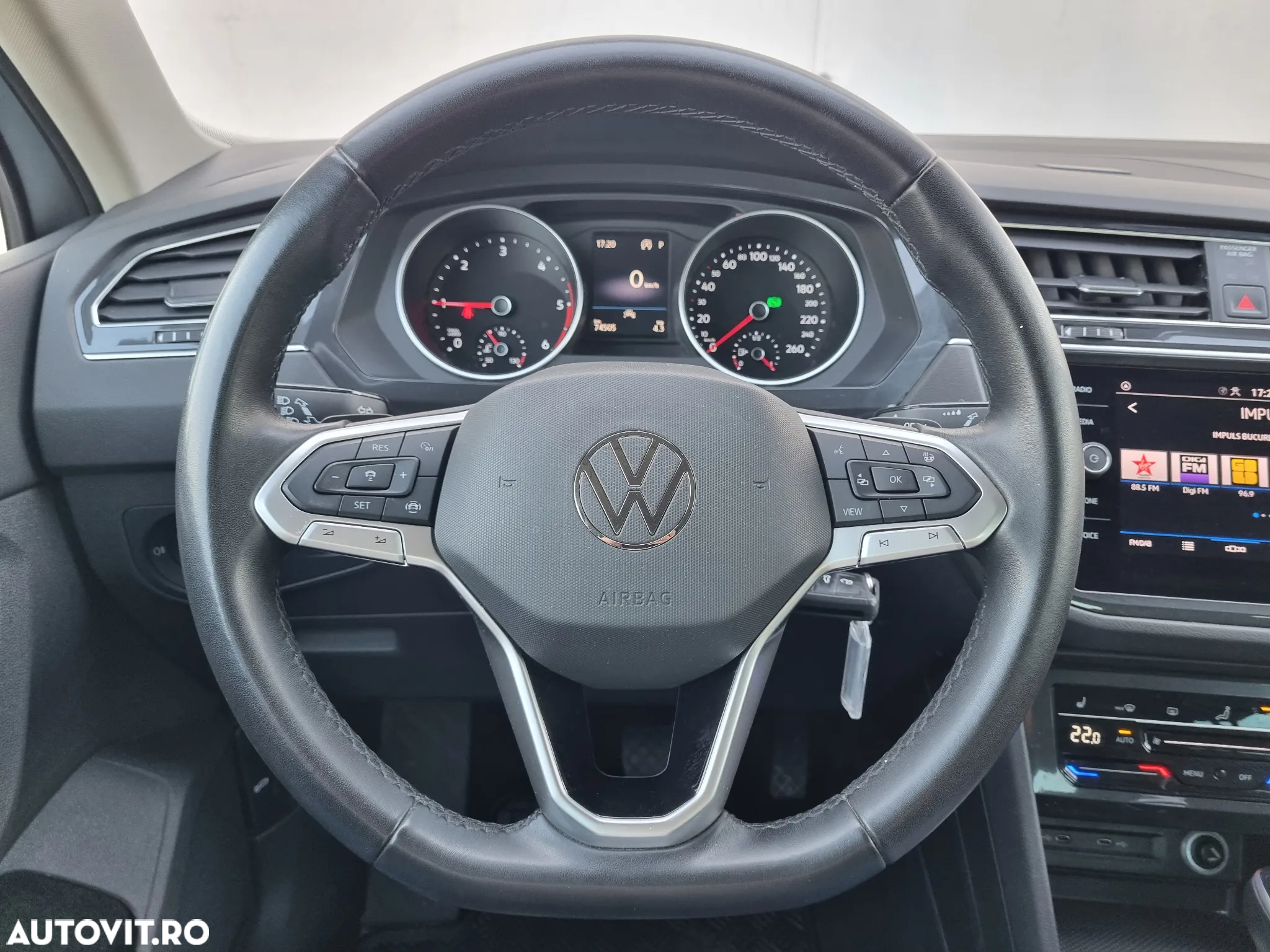 Volkswagen Tiguan 2.0 TDI SCR DSG Life - 15