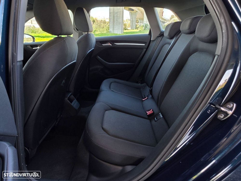 Audi A3 Sportback 30 TDI Sport - 10