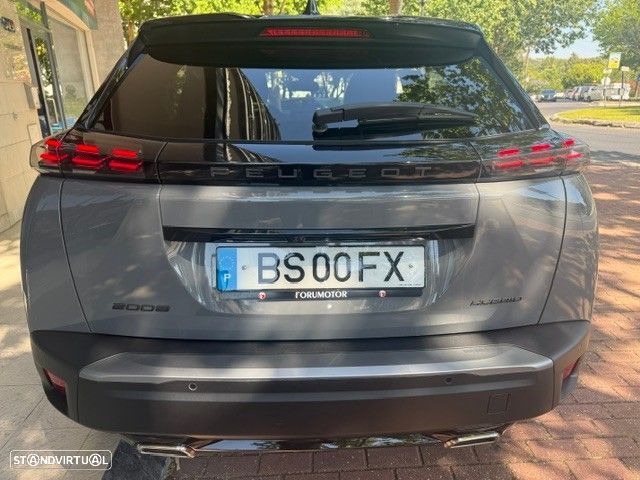 Peugeot 2008 1.2 Hybrid GT e-DCS6 - 4