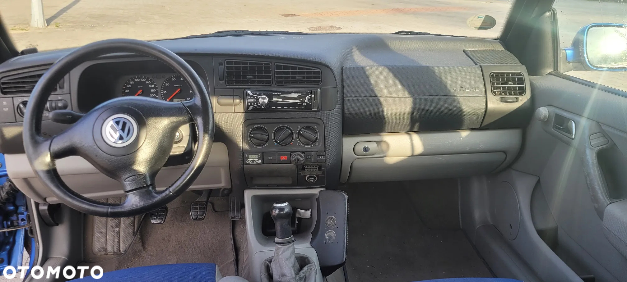 Volkswagen Golf Cabriolet 1.6 - 5