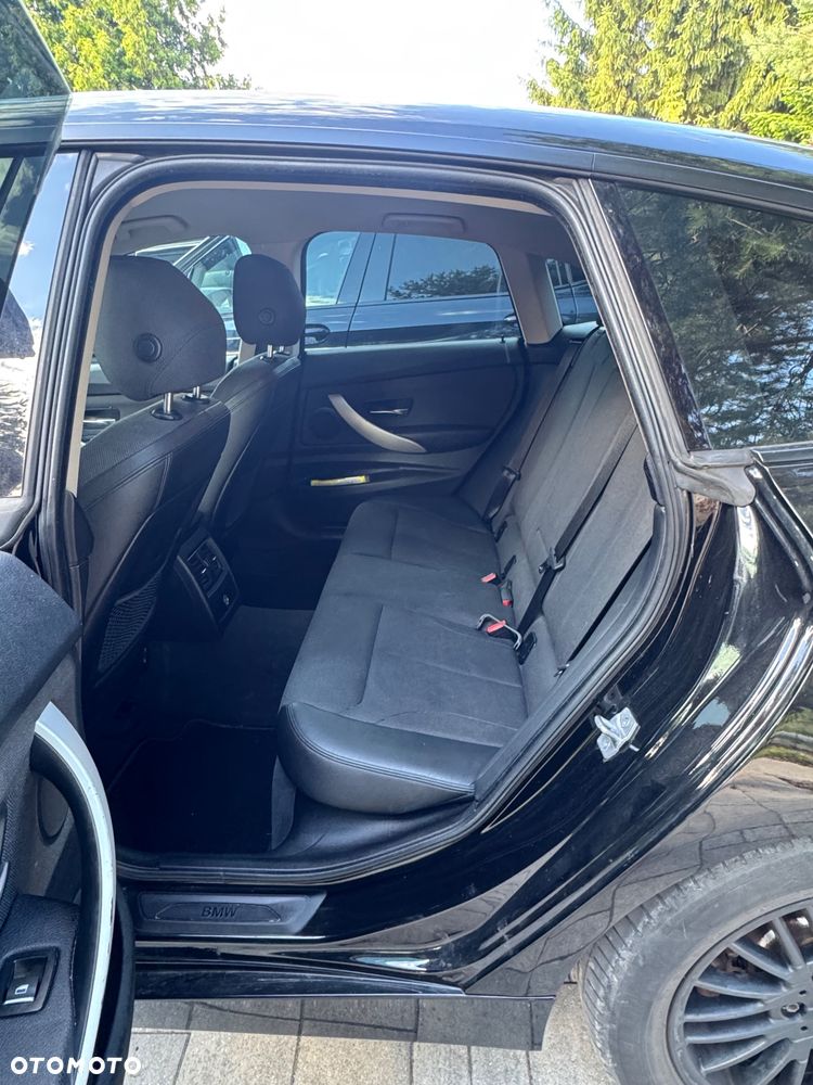 BMW Seria 3 318d Advantage - 14