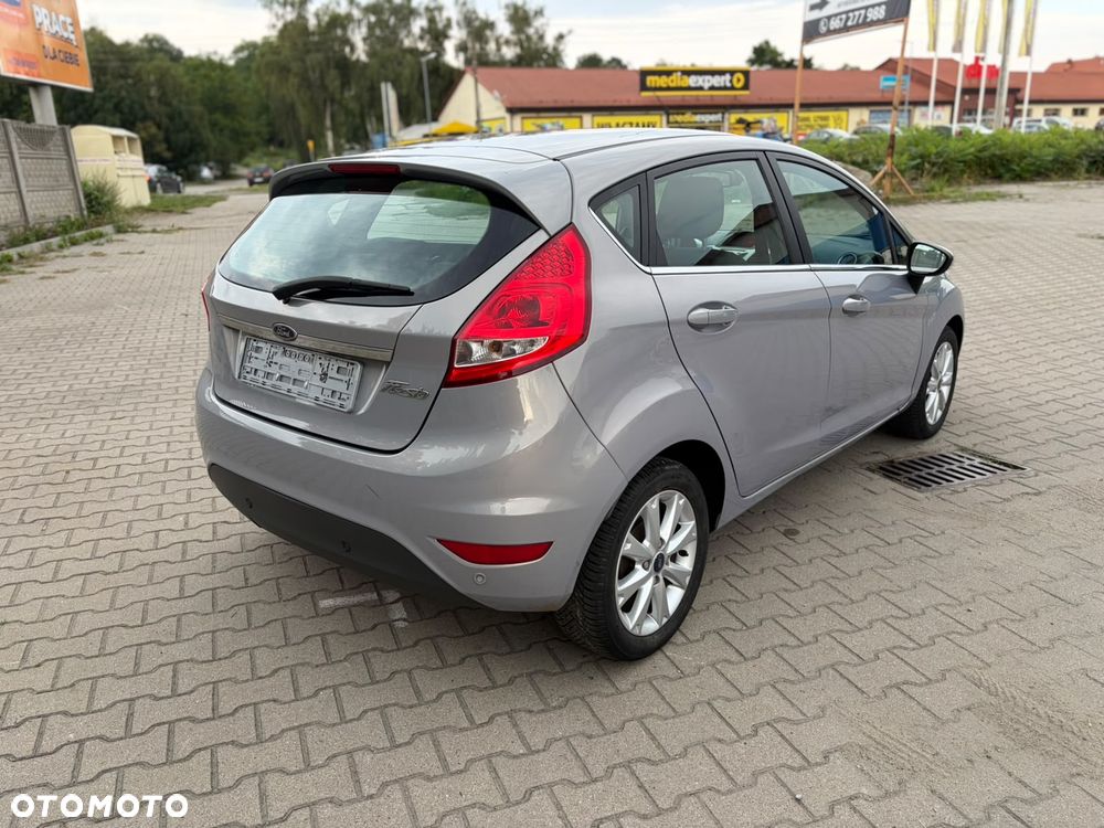 Ford Fiesta 1.25 Titanium - 6
