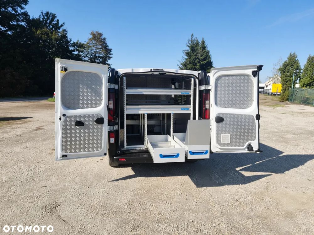 Opel VIVARO - 17