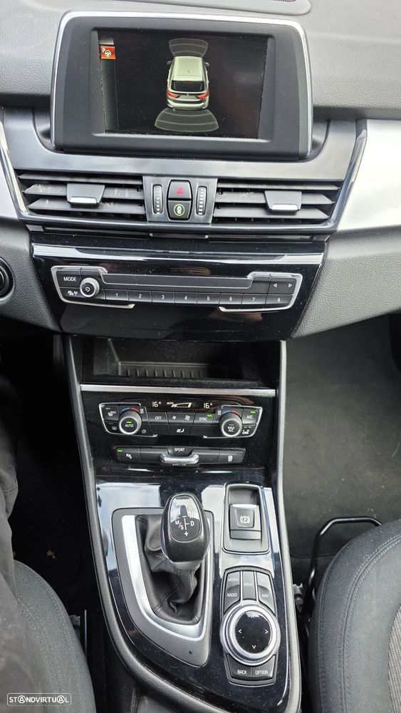 BMW 216 Gran Tourer d Aut. Advantage - 10