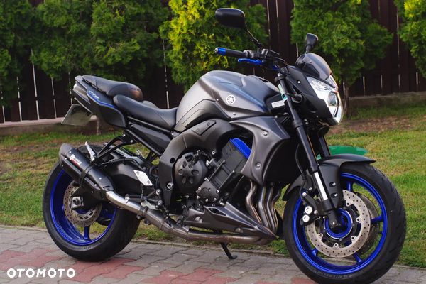 Yamaha FZ8