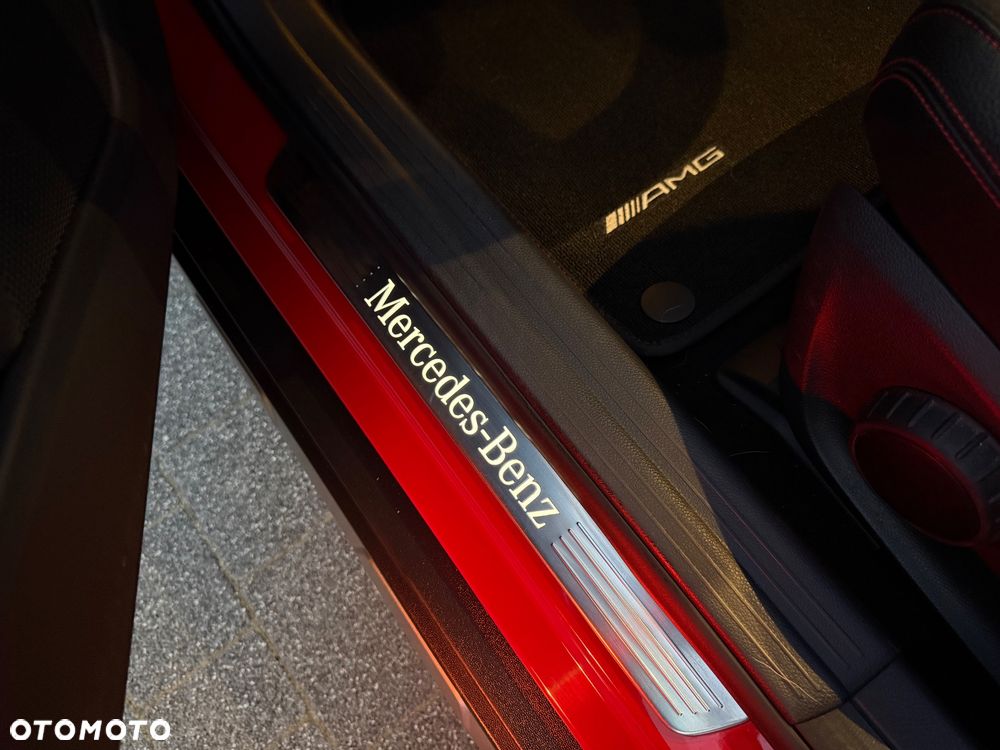 Mercedes-Benz GLA 200 AMG Line - 35