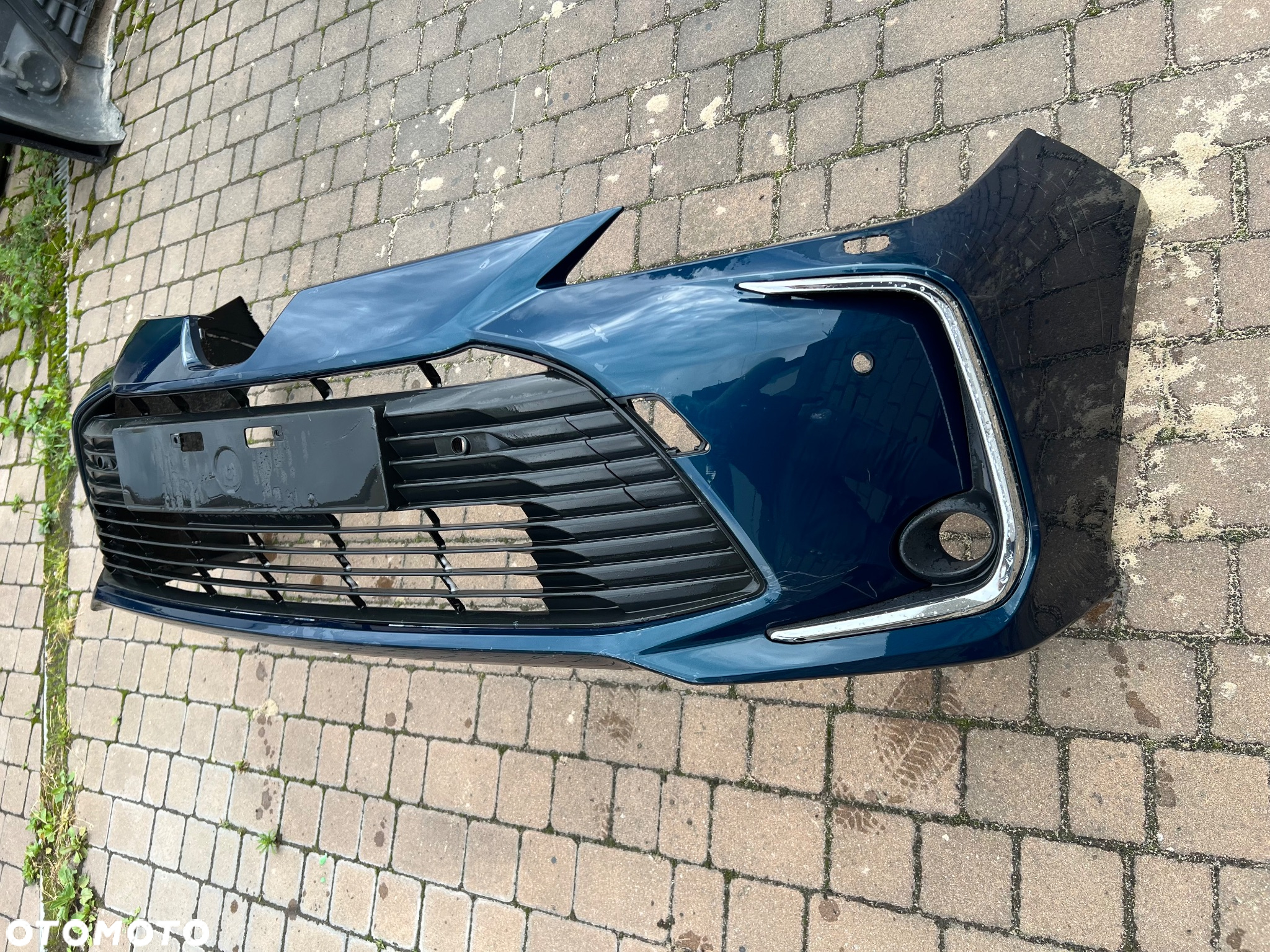 ZDERZAK PRZÓD PRZEDNI Toyota Corolla E210 E21 SEDAN PDC - 3