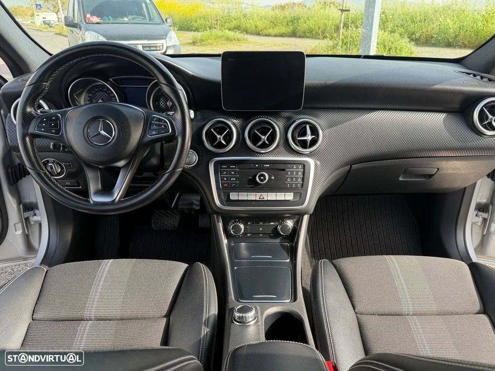 Mercedes-Benz A 180 d Urban Aut. - 3