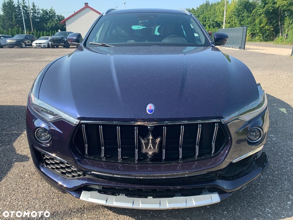 Maserati Levante S Q4 - 1