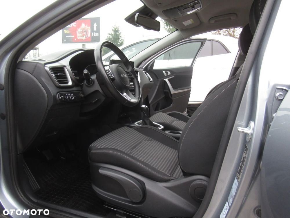 Kia Ceed 1.5 T-GDI M - 5