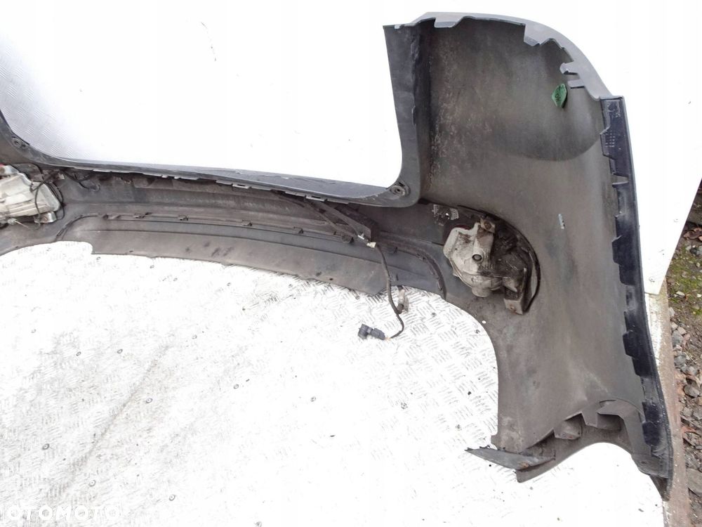 zderzak tył opel zafira c 01q - 12