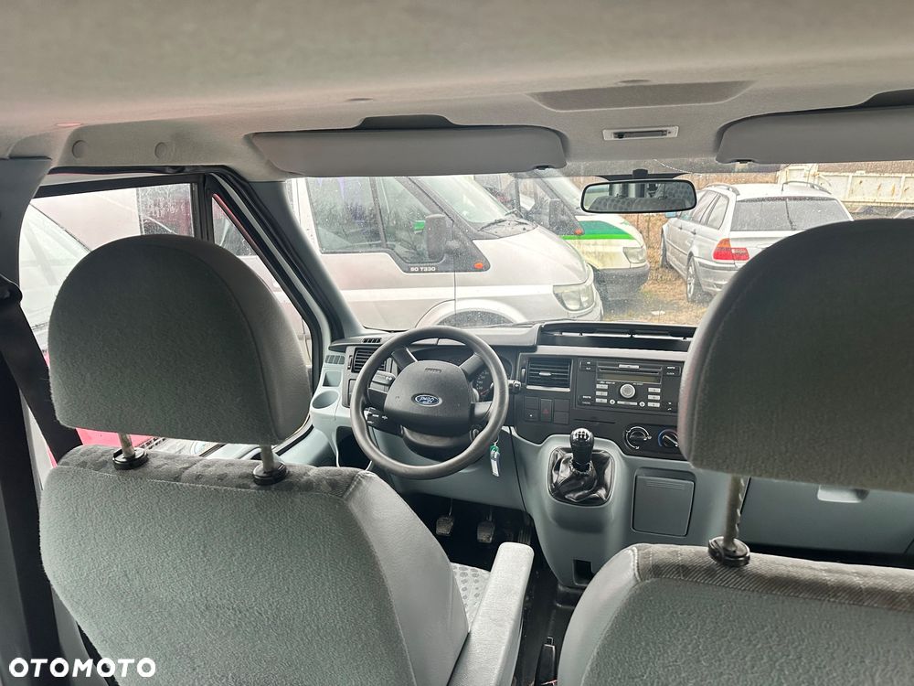 Ford Transit - 6
