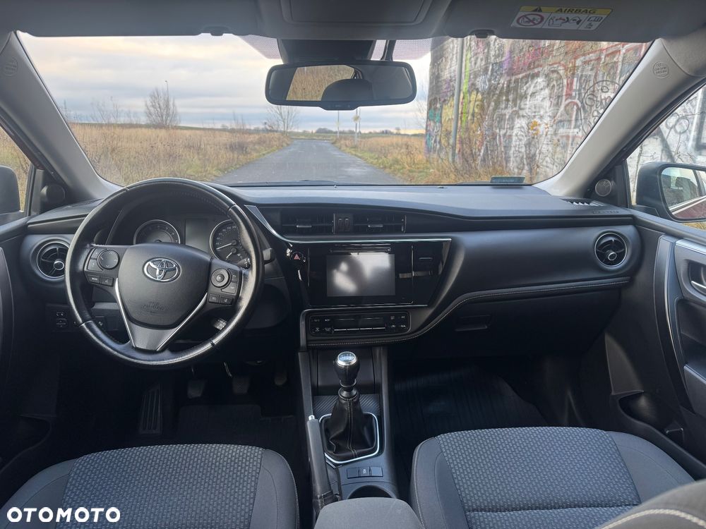 Toyota Corolla 1.6 Premium EU6 - 6