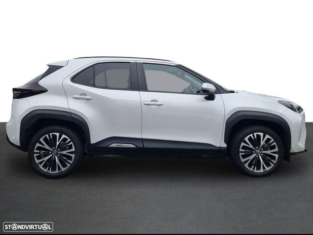 Toyota Yaris Cross 1.5 HDF Luxury - 13