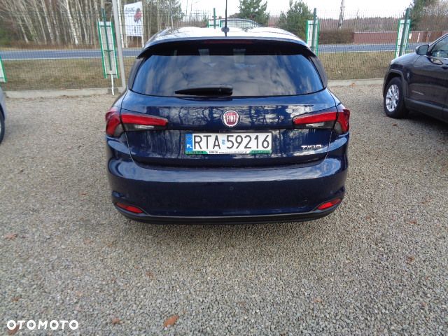 Fiat Tipo 1.4 T-Jet Lounge - 10