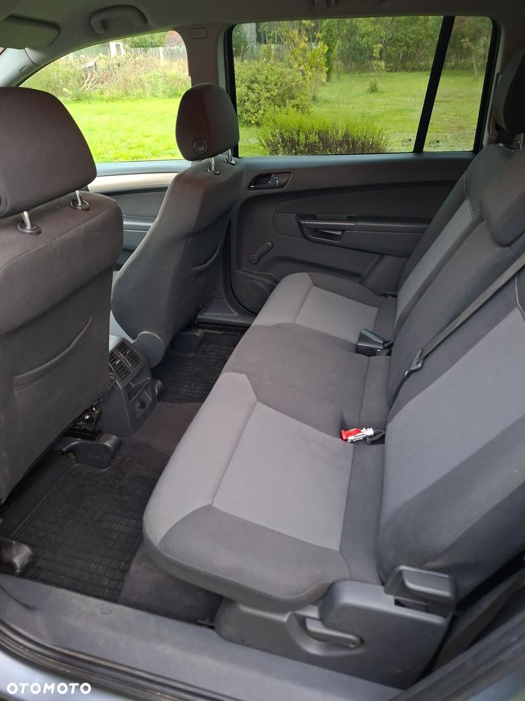 Opel Zafira 2008