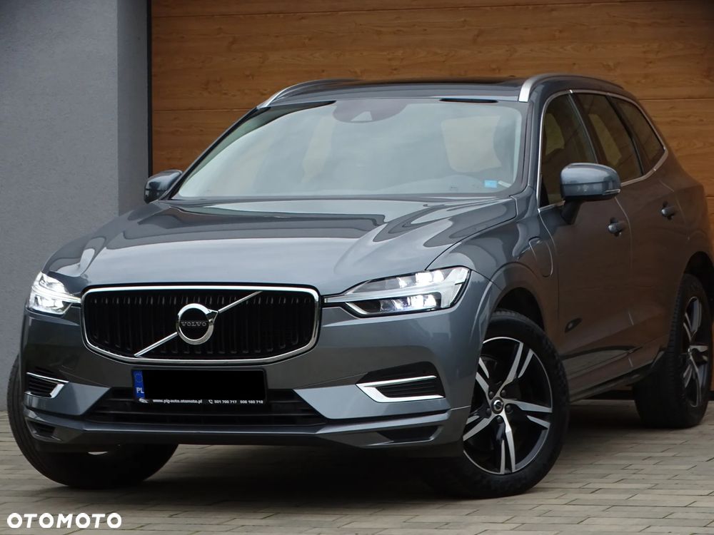 Volvo XC 60 T8 Twin Engine AWD Geartronic Momentum - 1