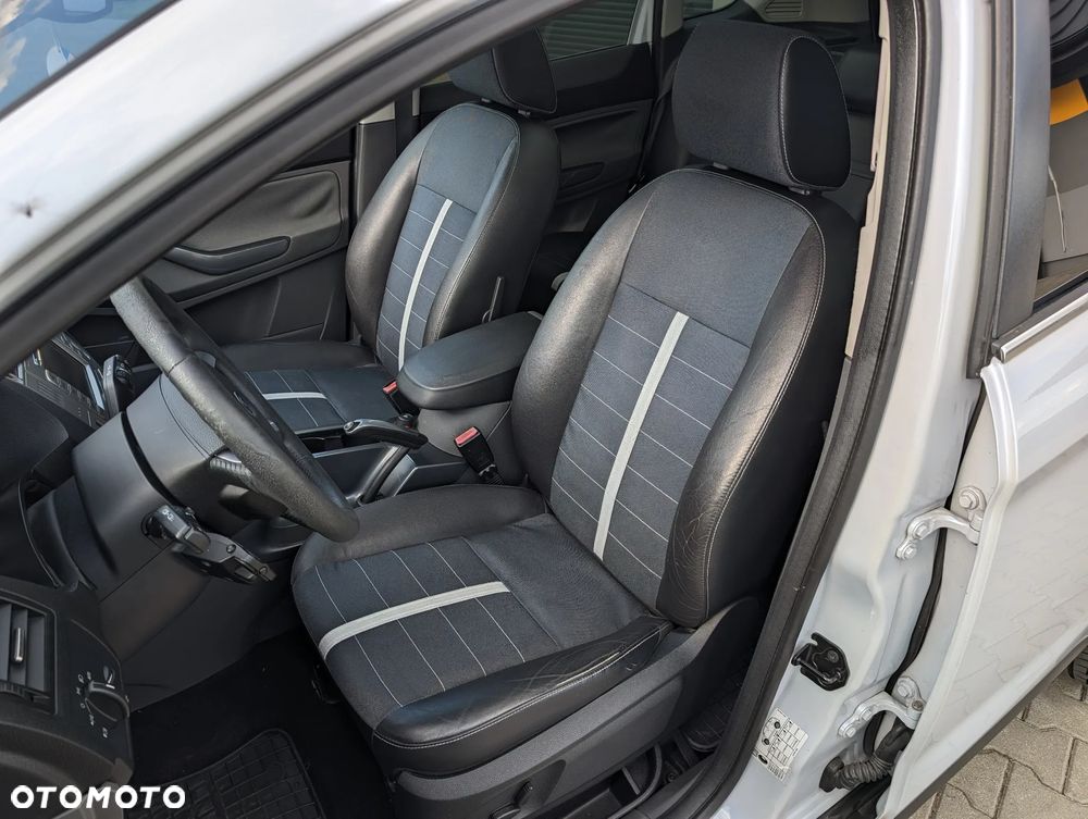 Ford Kuga 2.0 TDCi 4x4 Titanium - 32