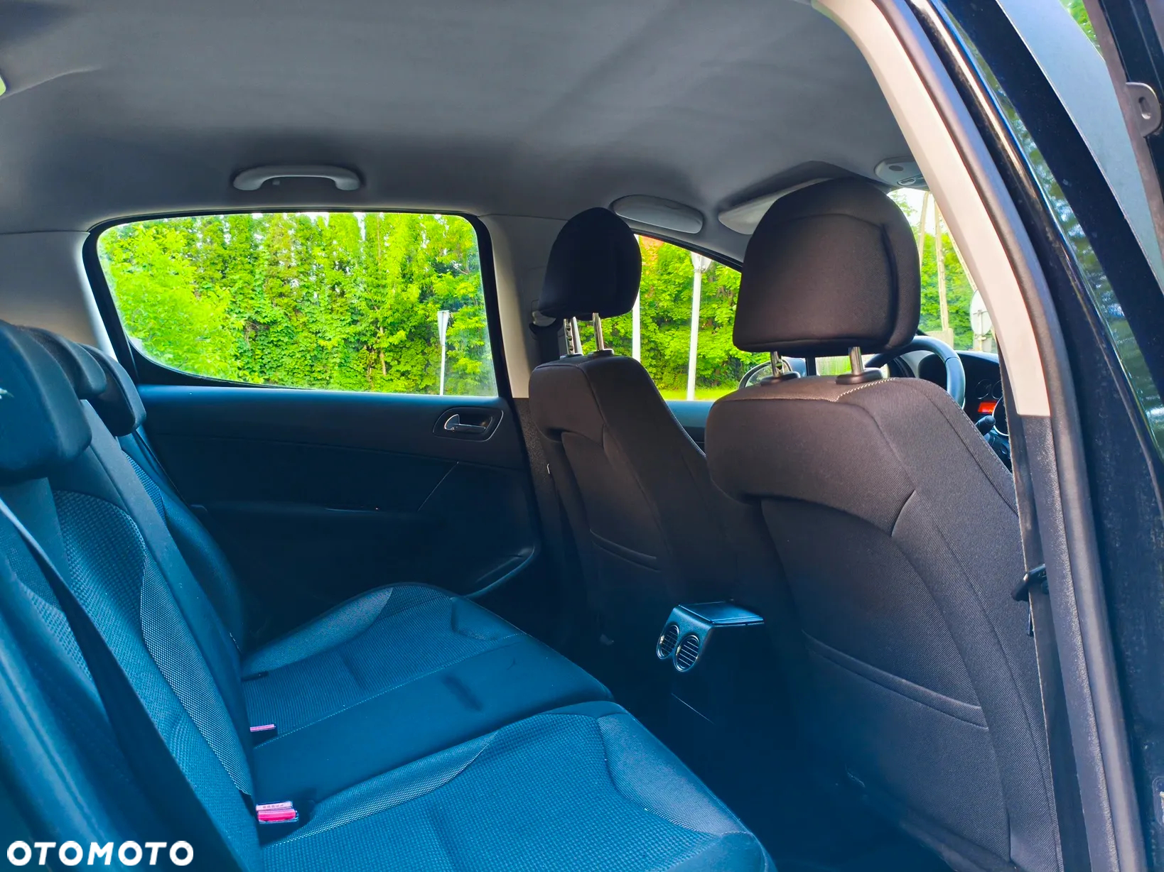 Peugeot 308 1.6 Premium - 12