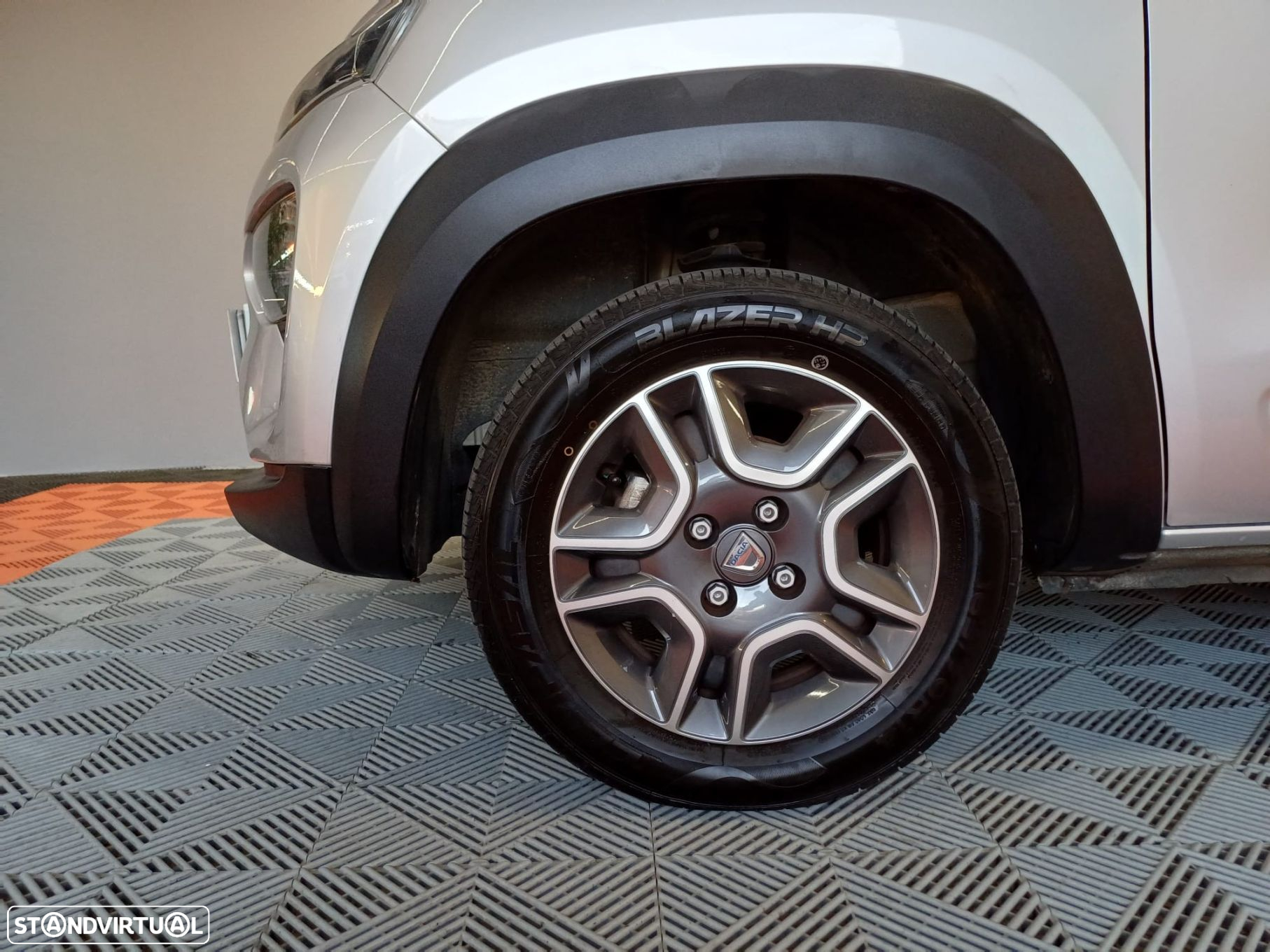 Dacia Spring Electric 45 Comfort Plus - 9