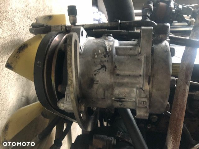Jcb Fastrack -  Kompresor Klimatyzacji - 1