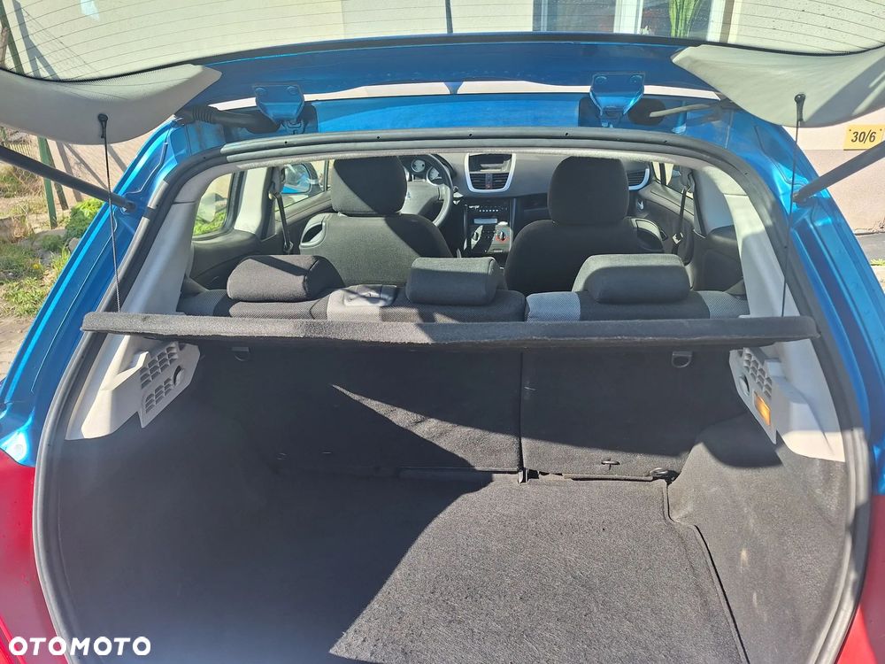 Peugeot 207 1.6 HDi 16V Trendy - 15