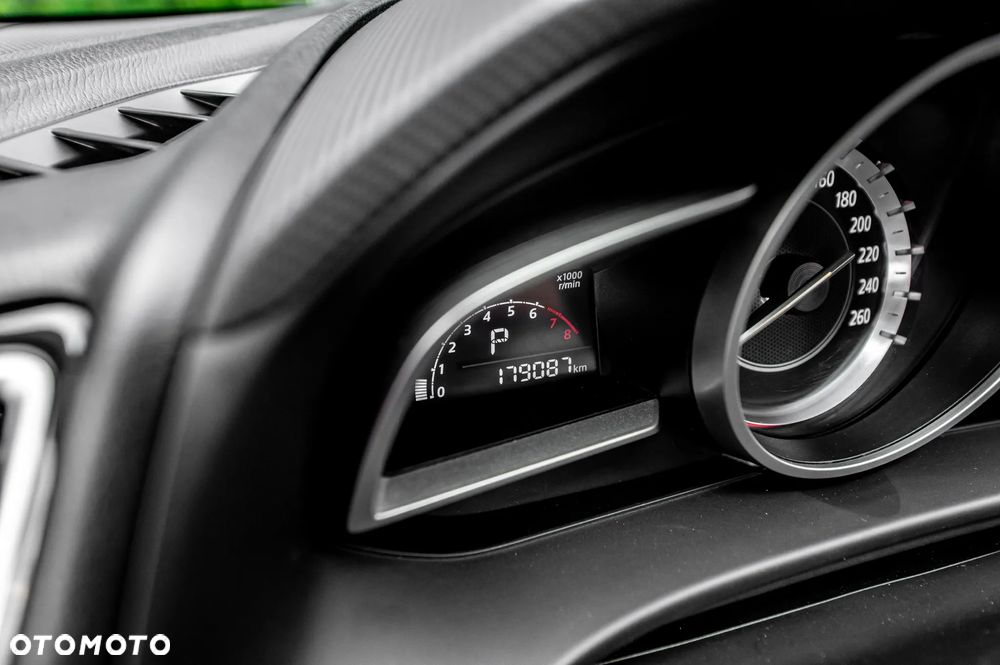 Mazda 3 2.0 Skyenergy EU6 - 23