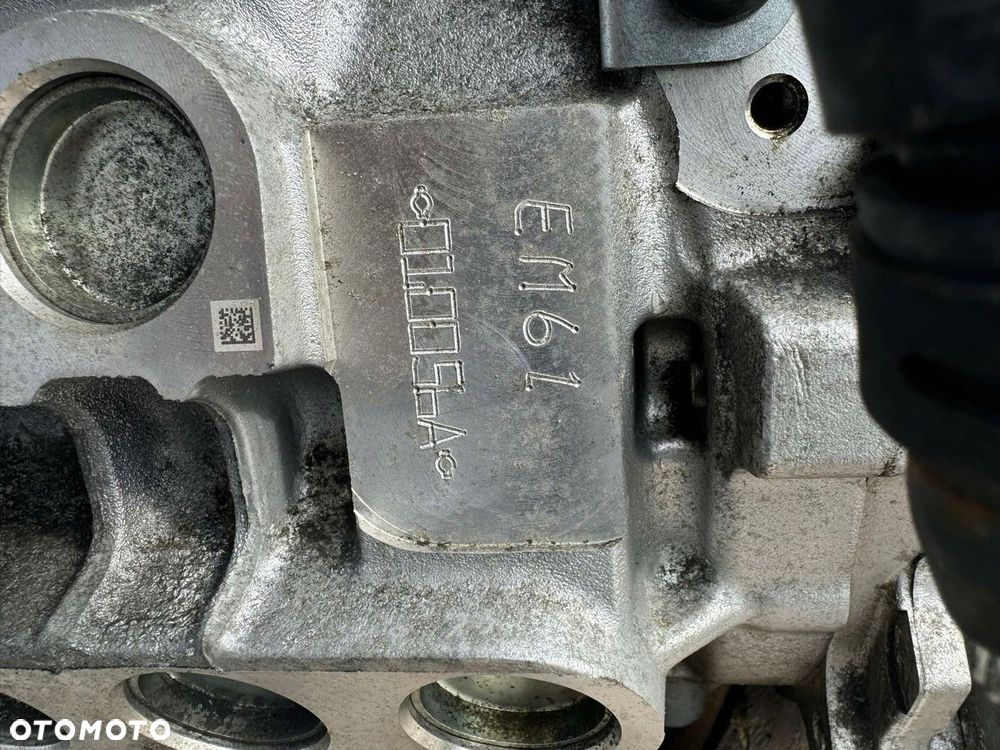 Silnik elektryczny Nissan Leaf II ZE1 EM61 - 4