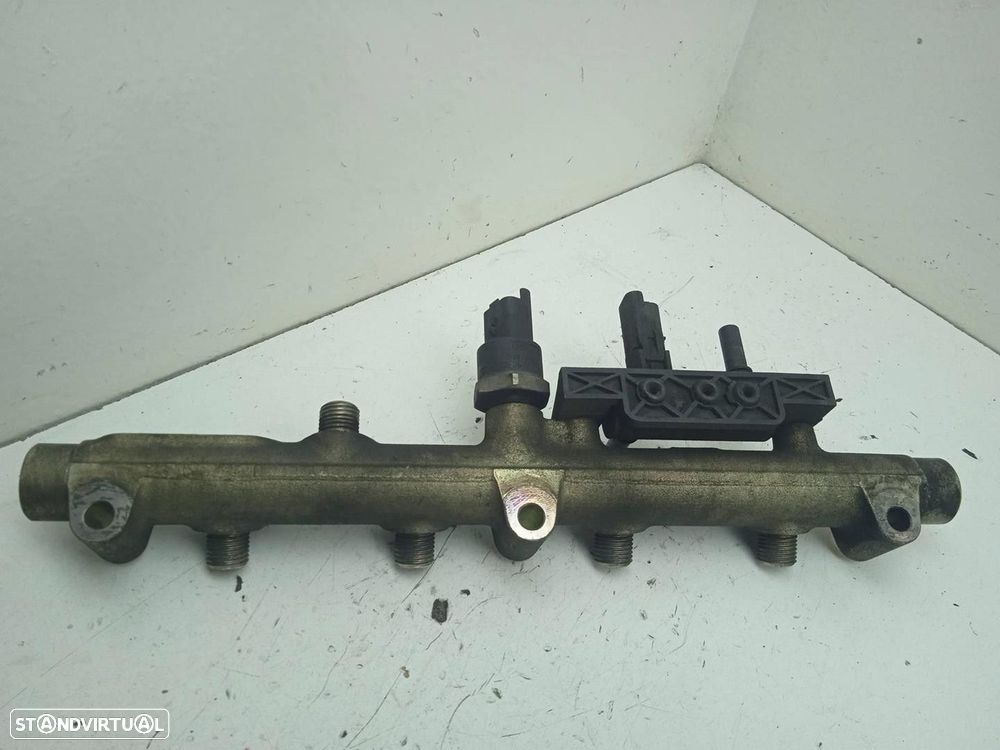 RAMPA INJETORA FIAT SCUDO CAIXA/CHASSIS 2004 - 4