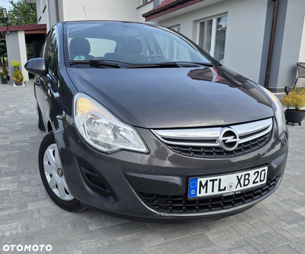 Opel Corsa - 1