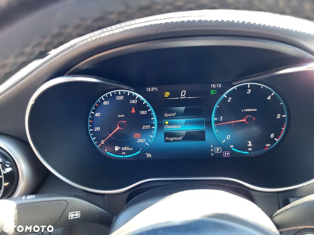 Mercedes-Benz GLC 220 d 4Matic 9G-TRONIC AMG Line Plus - 35