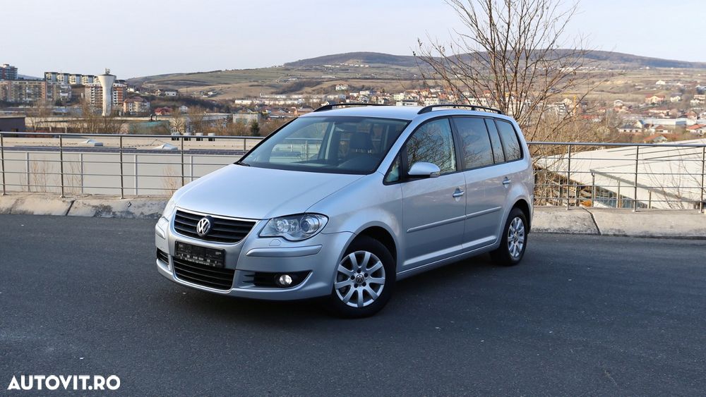Volkswagen Touran 1.9 TDI DPF Highline - 1