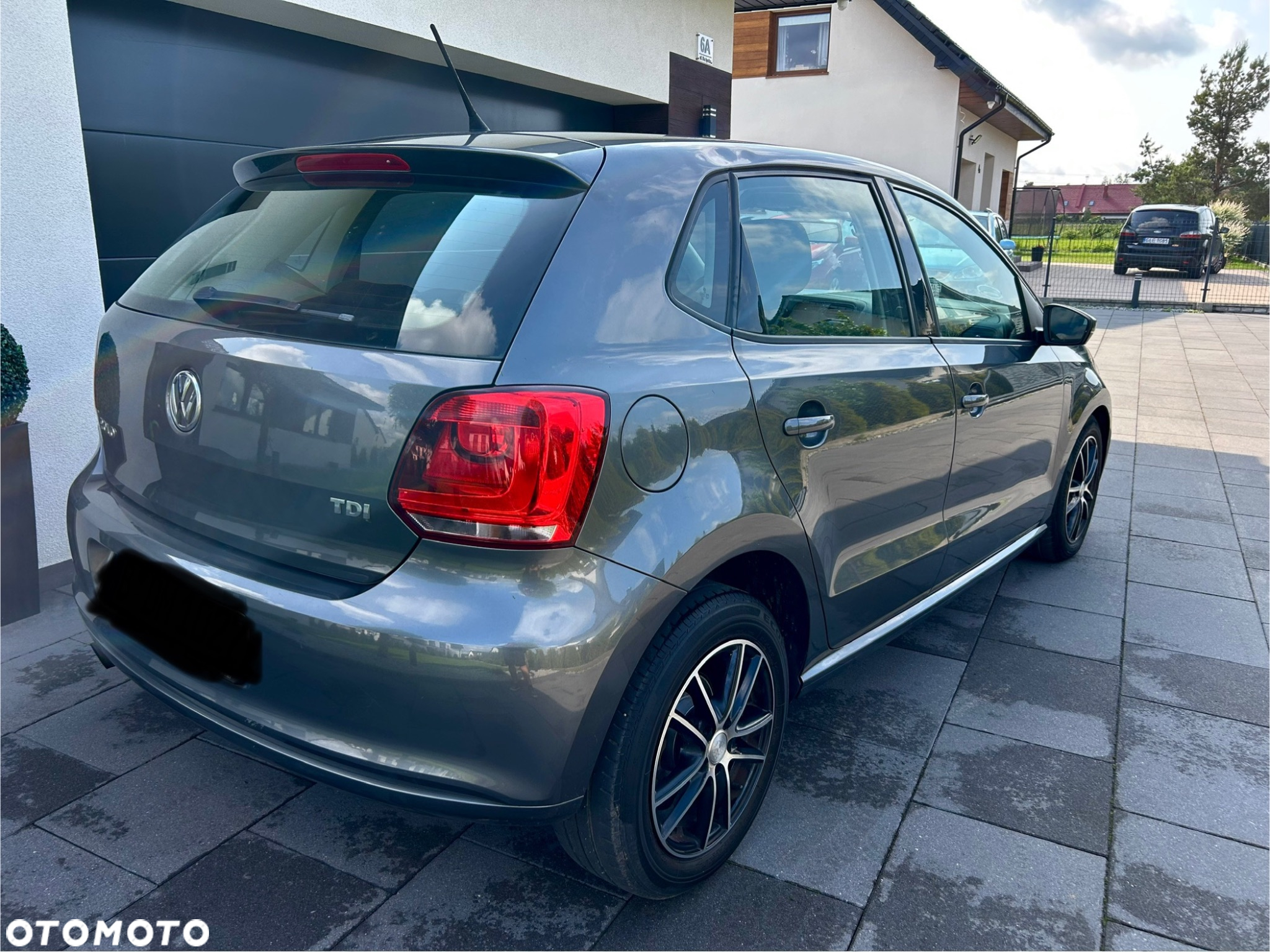 Volkswagen Polo 1.6 TDI Comfortline - 4