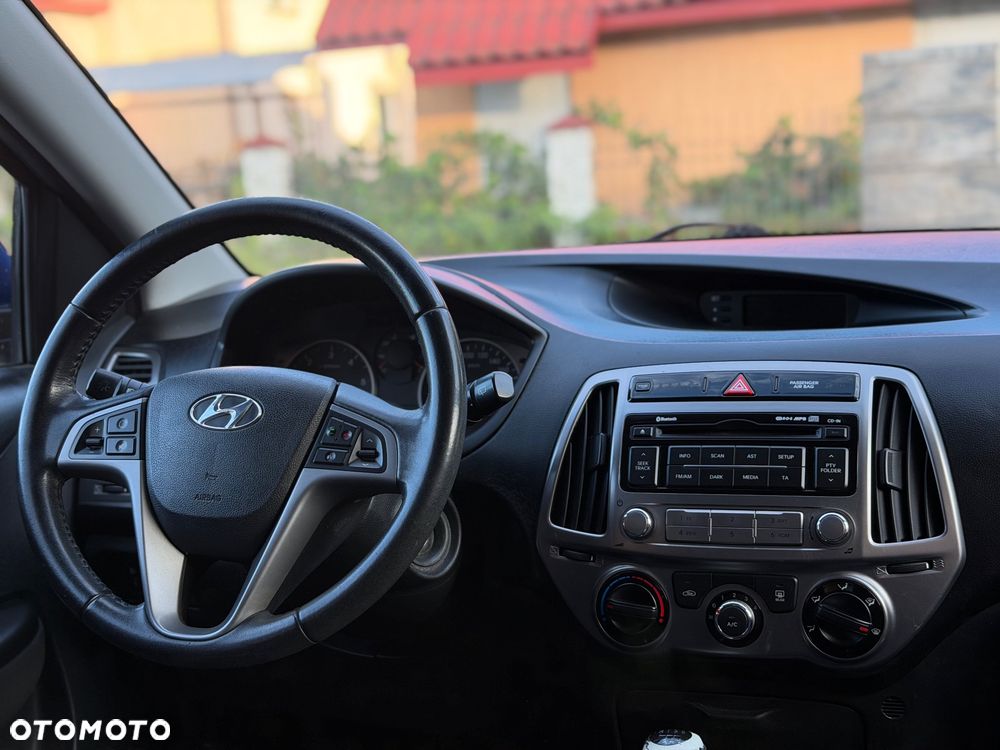 Hyundai i20 1.1 CRDi Trend - 17
