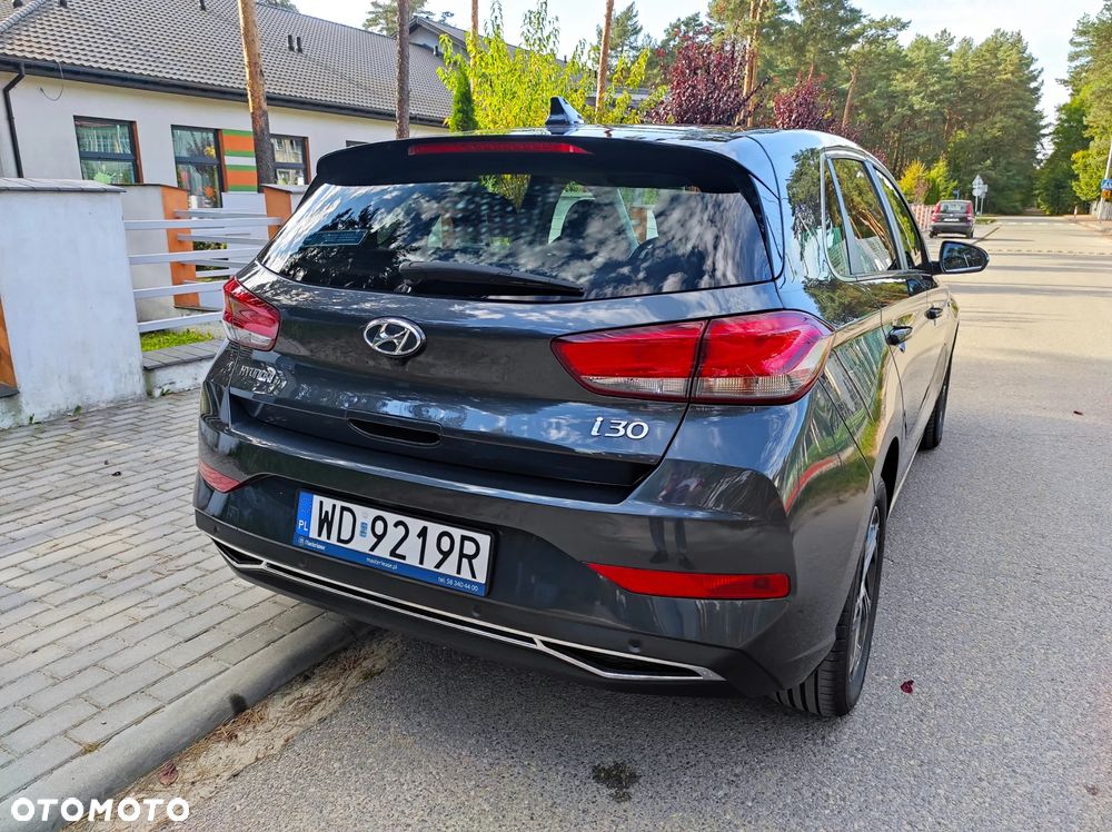 Hyundai i30 1.5 T-GDI 48V Executive DCT - 20