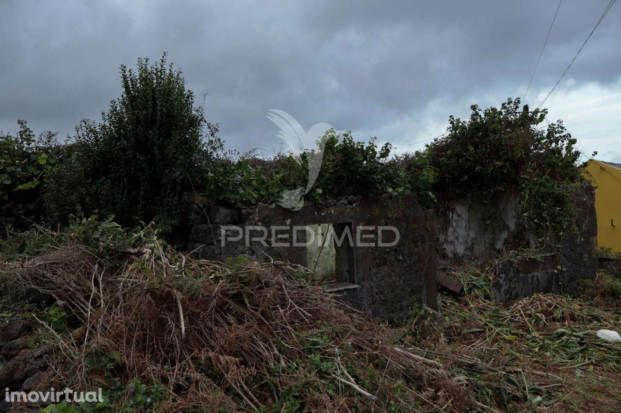 Ruina, para venda, no Norte Grande, Velas de São Jorge - Grande imagem: 5/12