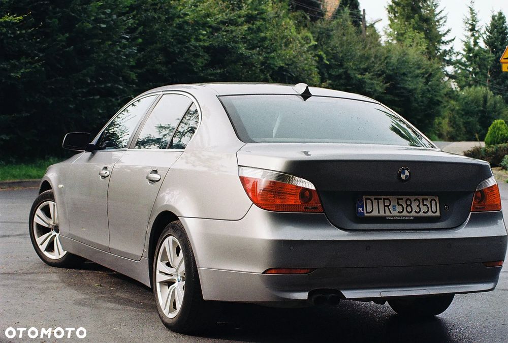 BMW Seria 5 525i - 14