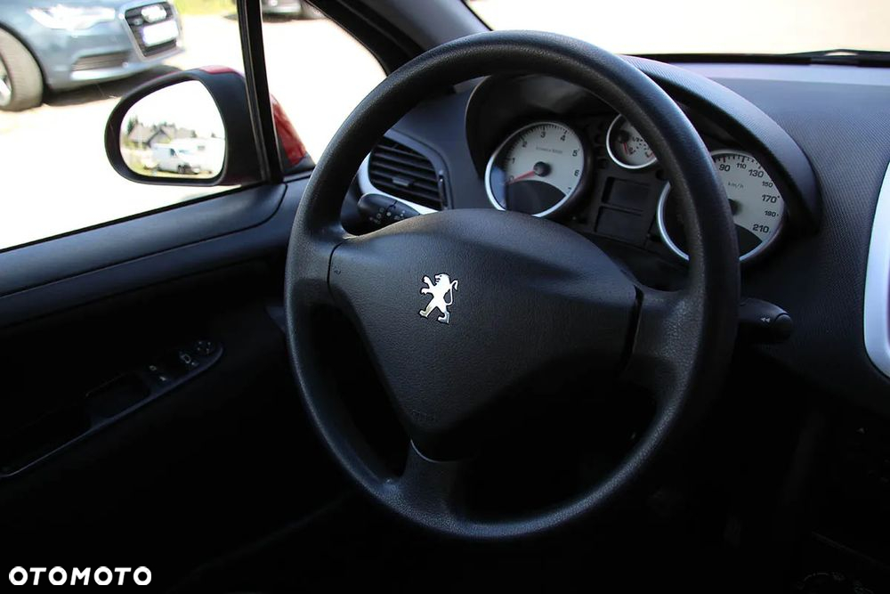 Peugeot 207 1.4 16V Trendy - 27