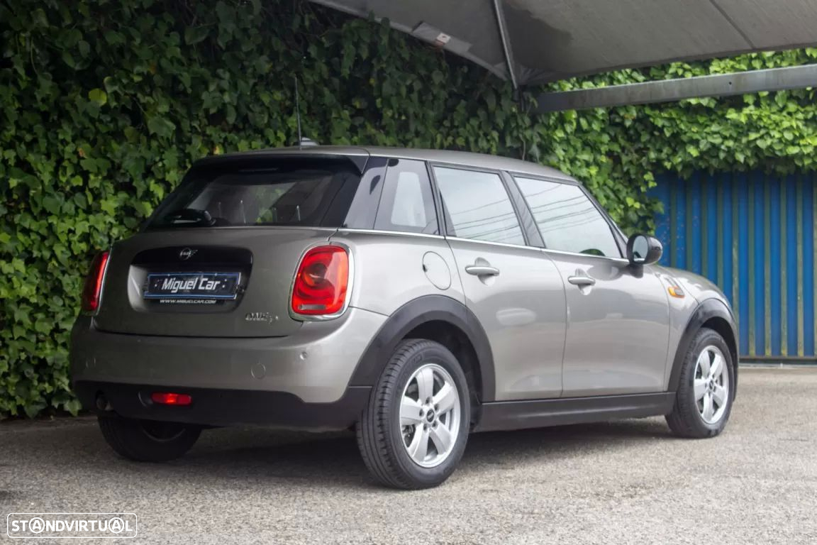 MINI 5 Portas One D - 8