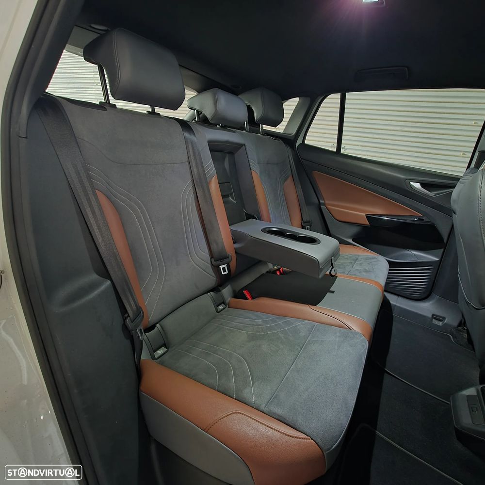 VW ID.4 77 kWh Pro Performance 1st - 14