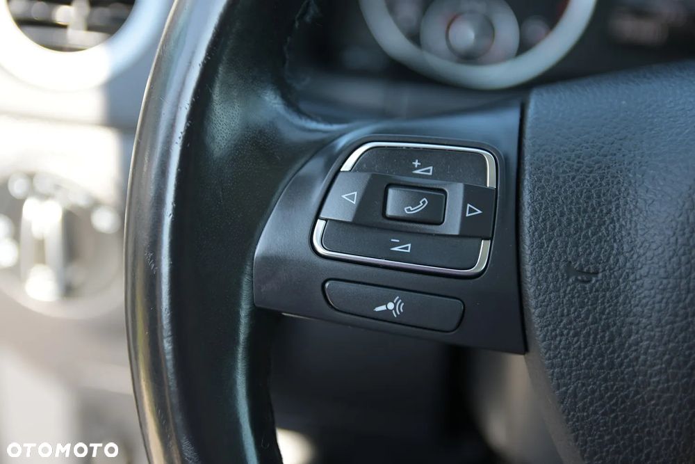 Volkswagen Tiguan - 28
